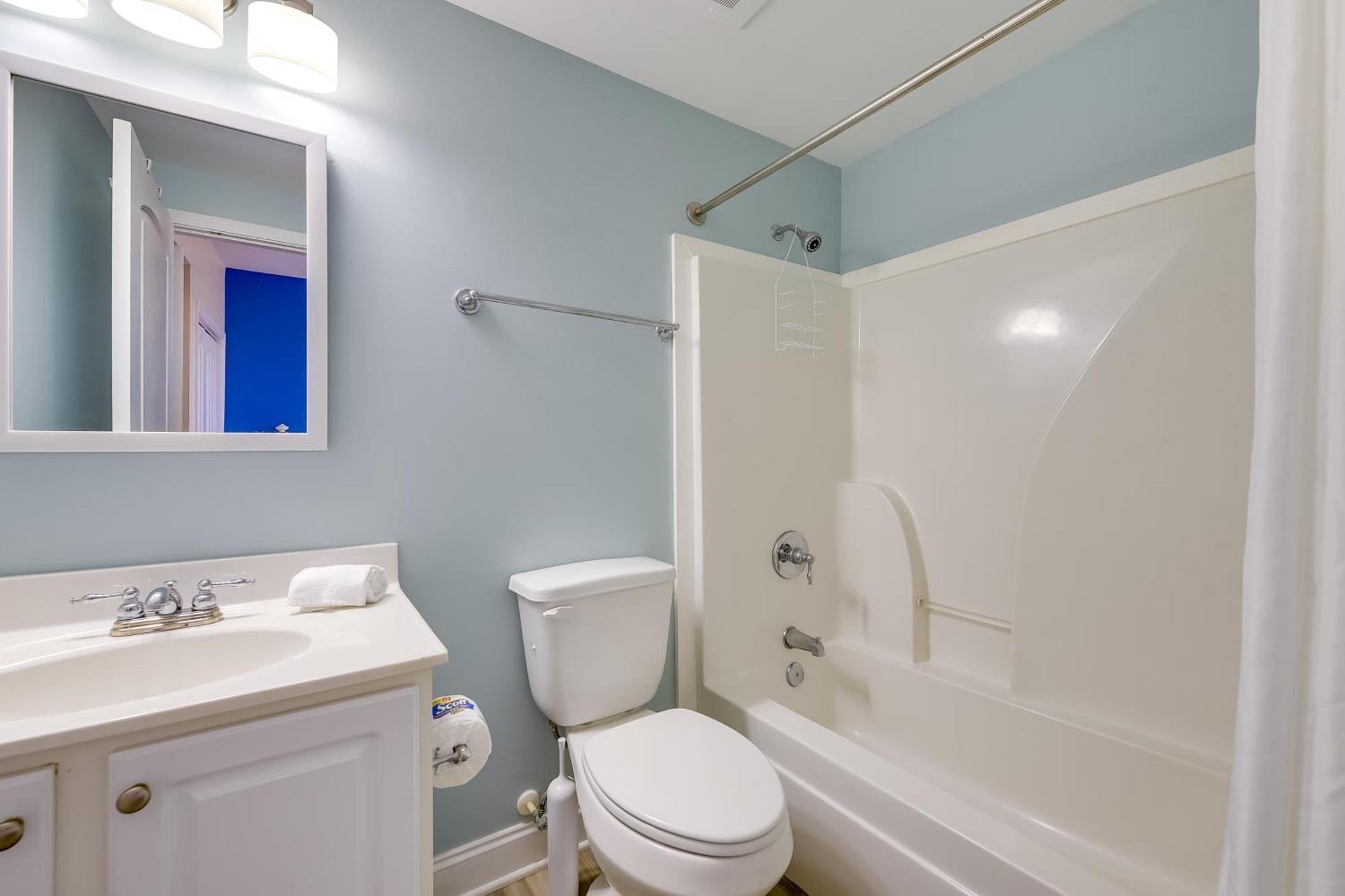 Roomy North Myrtle Beach Condo, Walk To Beach Eksteriør billede