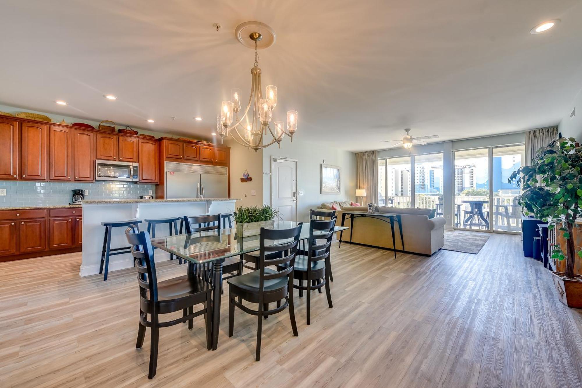 Roomy North Myrtle Beach Condo, Walk To Beach Eksteriør billede