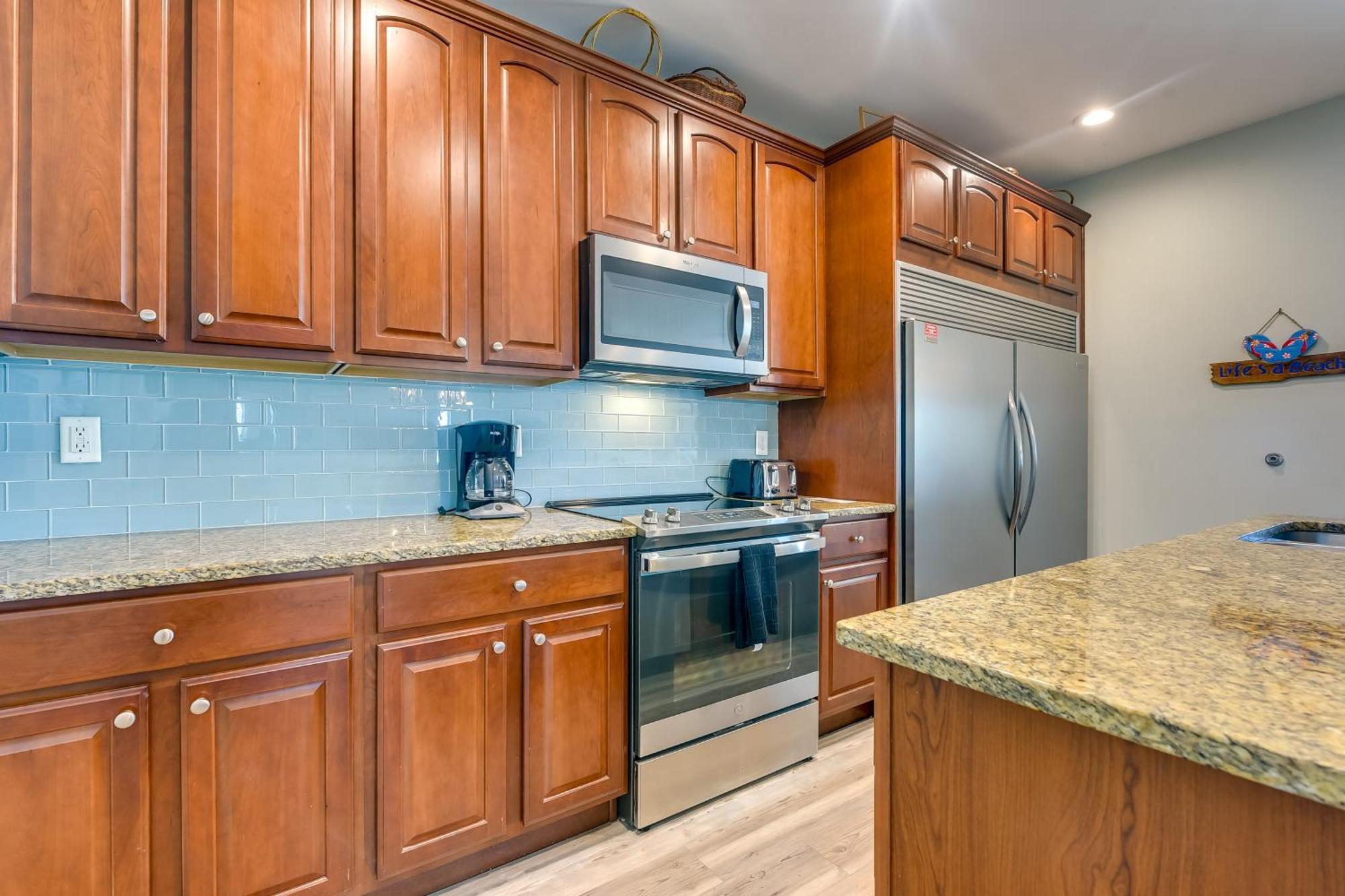 Roomy North Myrtle Beach Condo, Walk To Beach Eksteriør billede